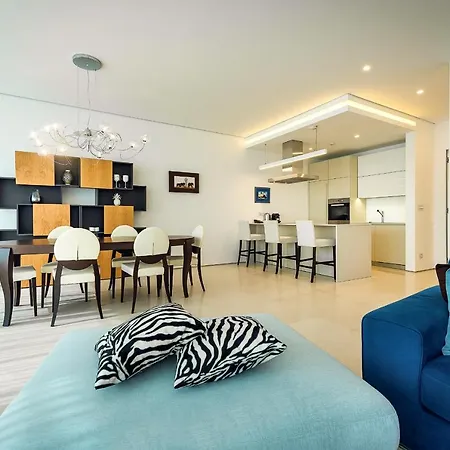 Апартаменты Sea View In Duklei *